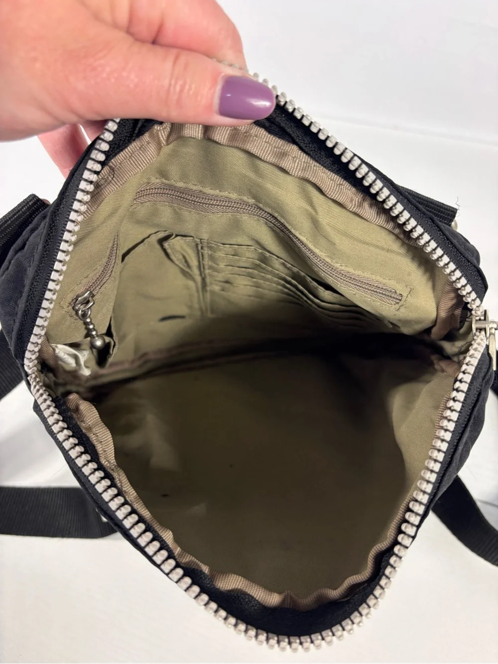 Baggallini Black Nylon Crossbody Travel Bag Organizer Purse Lightweight